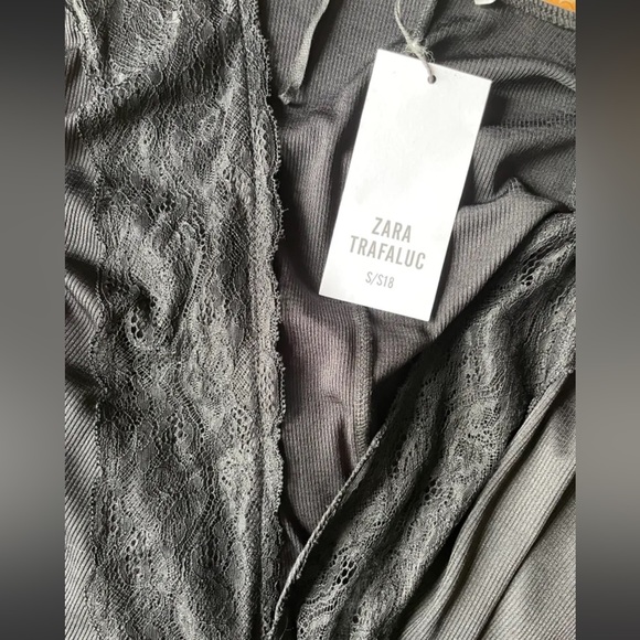ZARA Women’s black lace long sleeve body suit - Picture 4 of 4